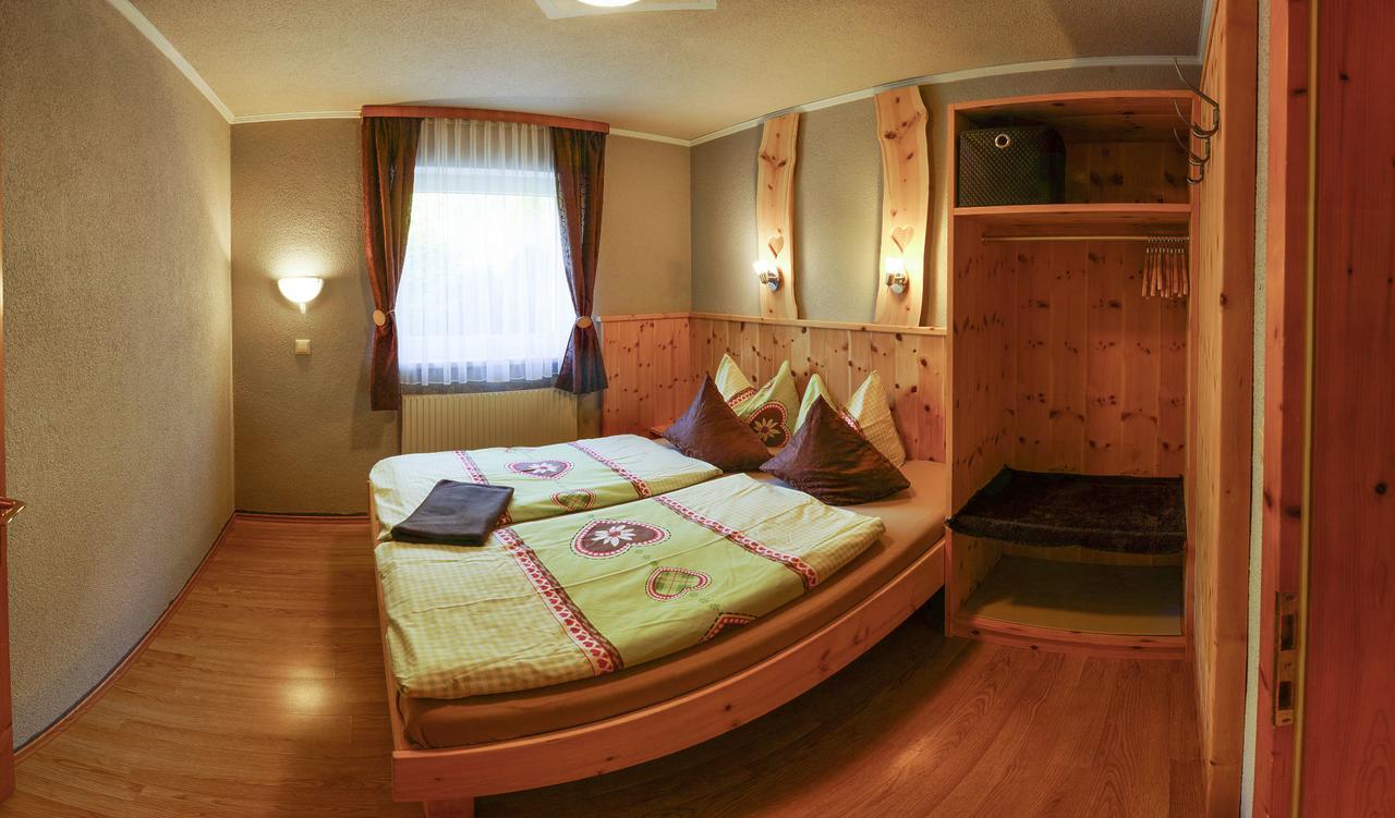 Haus Alpenchalet Neustift im Stubaital Buitenkant foto